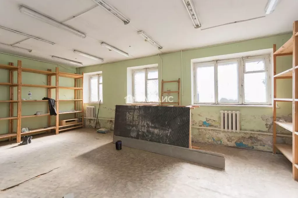 Помещение свободного назначения в Карелия, Петрозаводск ул. Лизы ... - Фото 1