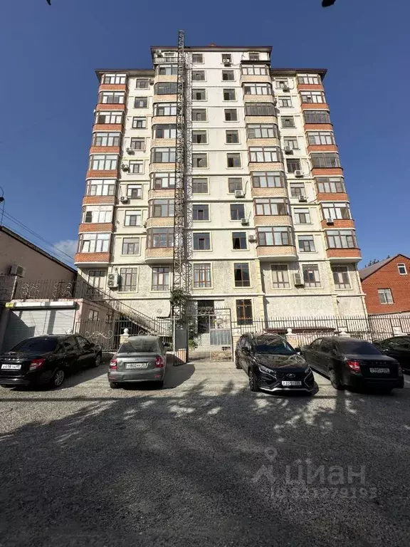 2-к кв. Дагестан, Махачкала ул. Магомедтагирова, 49 (60.0 м) - Фото 1