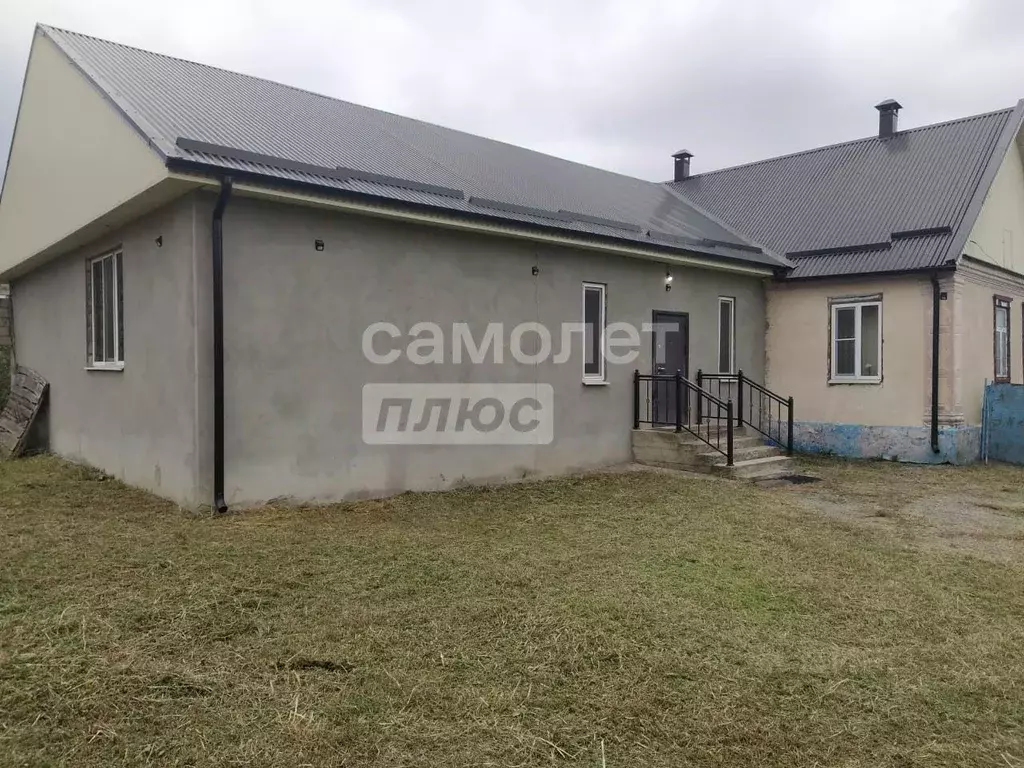 Дом в Кабардино-Балкария, Баксанский район, с. Заюково ул. Калмыкова ... - Фото 1