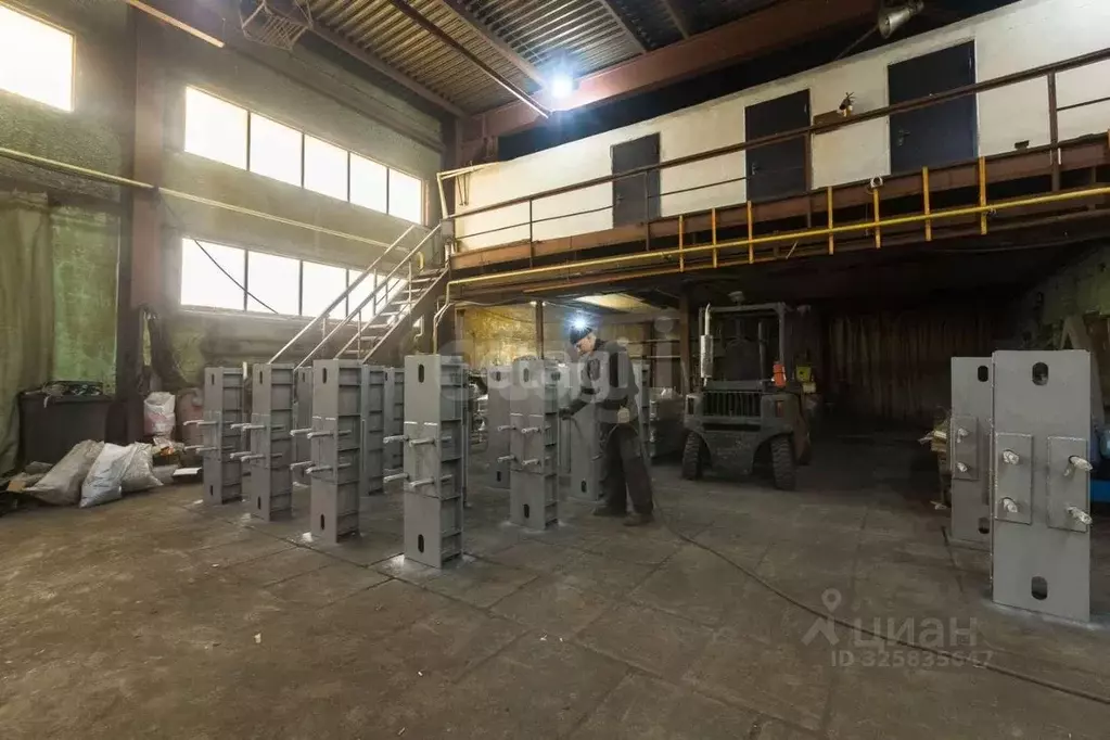 Склад в Тюменская область, Тюменский муниципальный округ, Боровский рп ... - Фото 1