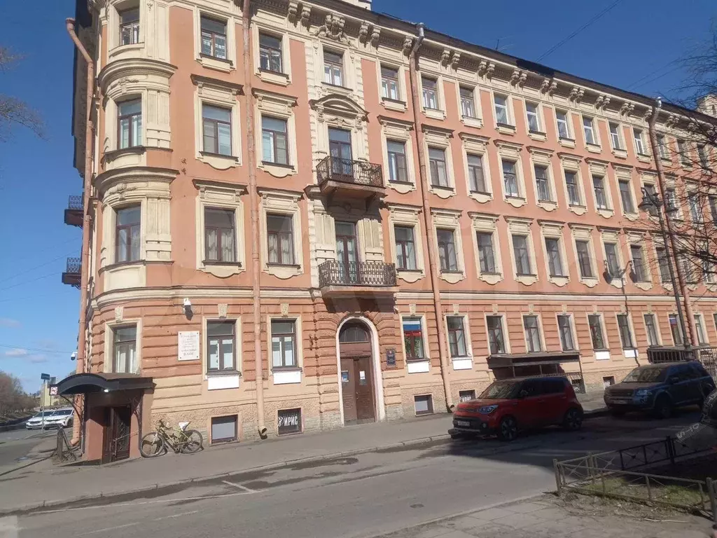Комната 15,8 м в 6-к., 2/5 эт. - Фото 1