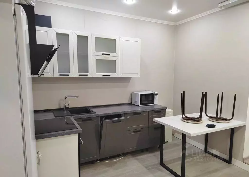 Студия Тюменская область, Тюмень ул. Беляева, 35к1 (27.0 м) - Фото 1