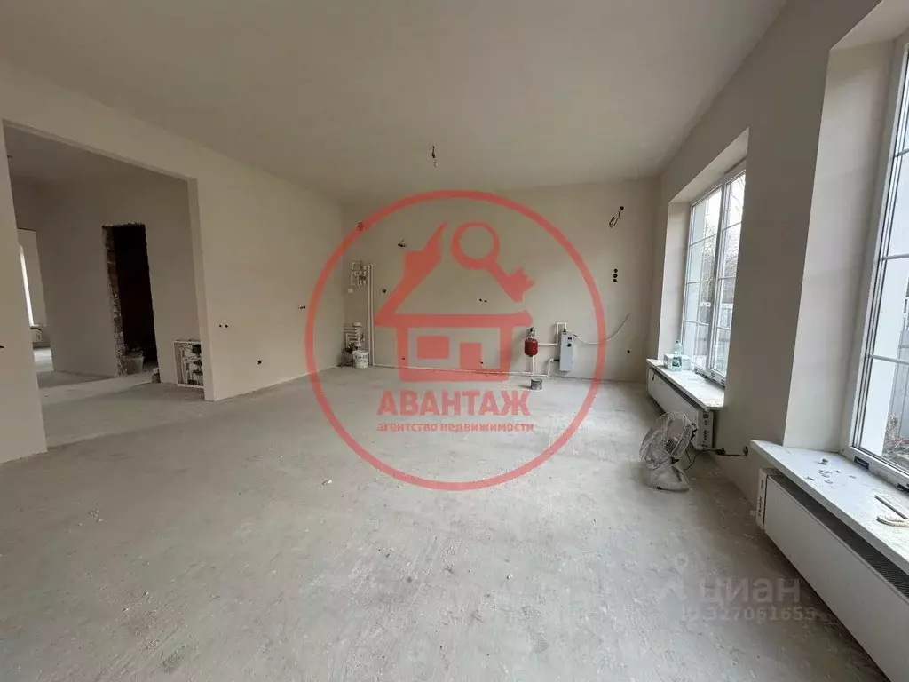 Дом в Краснодарский край, Новокубанск Парковая ул. (140 м) - Фото 2