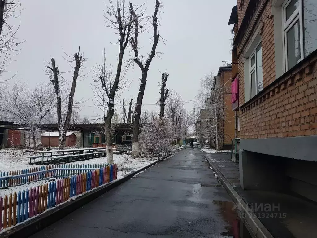 3-к кв. Северная Осетия, Владикавказ ул. Тельмана, 13 (64.7 м) - Фото 1