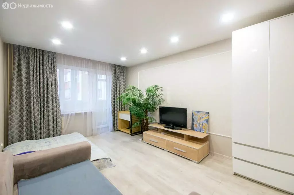 2-комнатная квартира: Калининград, улица Николая Карамзина, 47 (52 м) - Фото 1