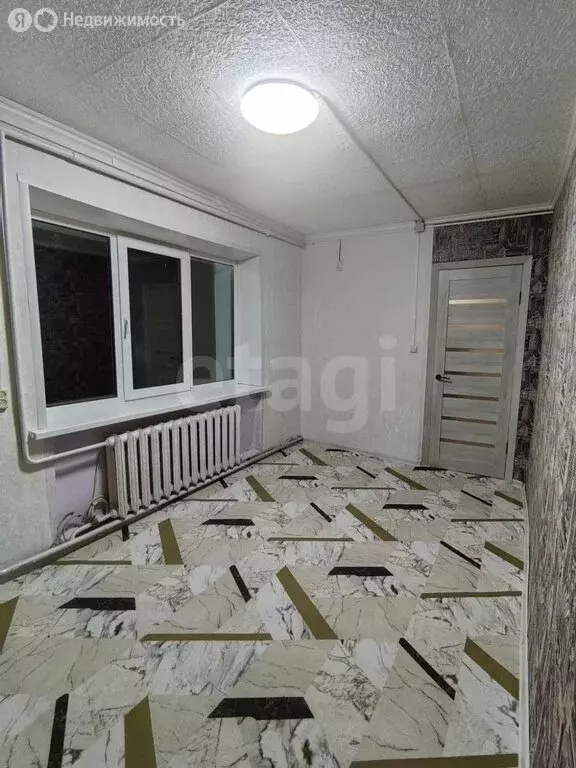 2-комнатная квартира: Александровка, Садовая улица, 42 (42.4 м) - Фото 2