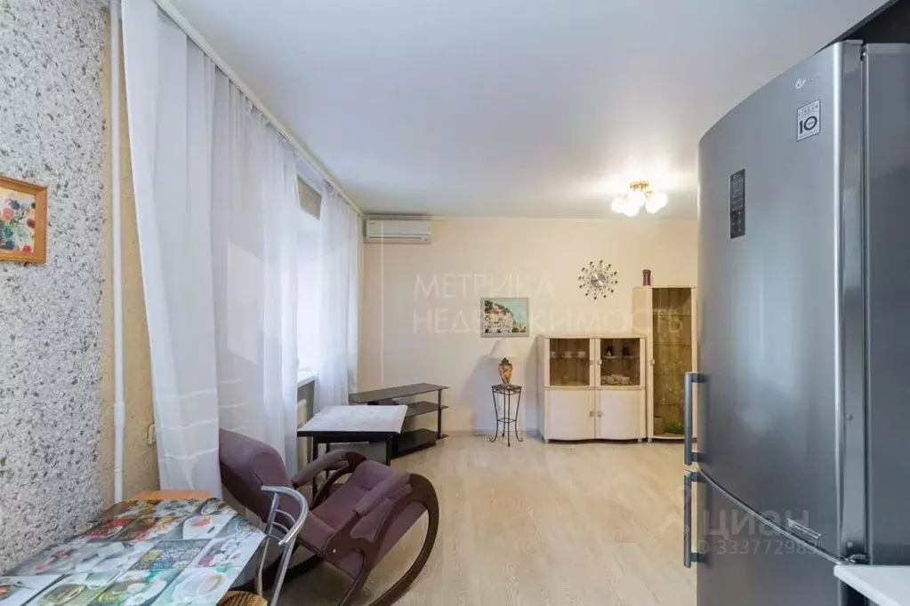 3-к кв. Тюменская область, Тюмень ул. Республики, 175 (55.8 м) - Фото 1
