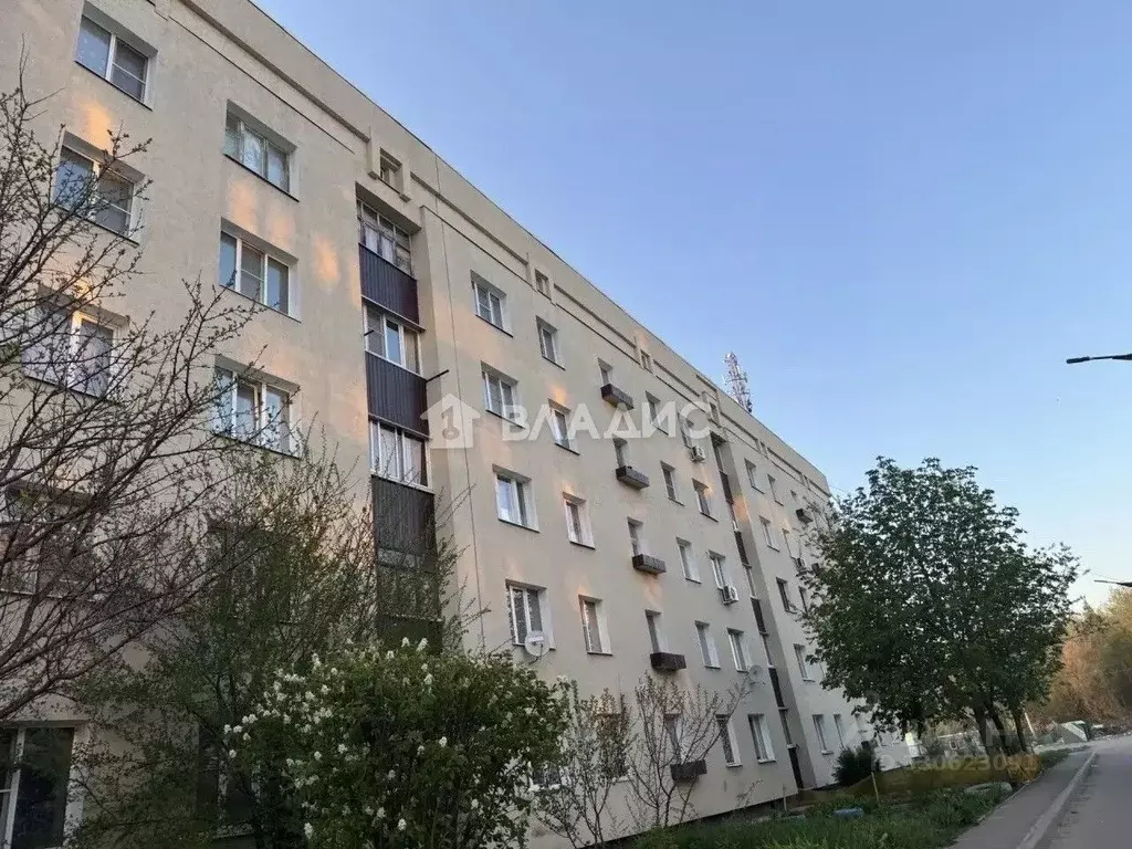 2-к кв. Воронежская область, Семилуки ул. Дзержинского, 20 (52.0 м) - Фото 1