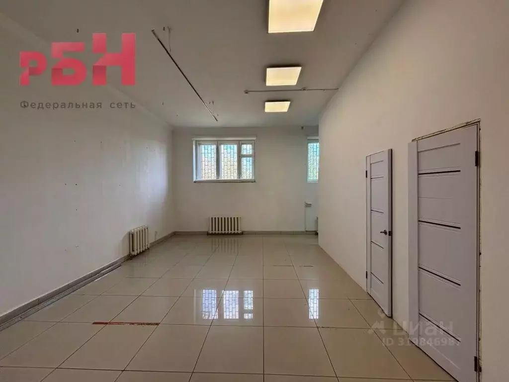 Помещение свободного назначения в Башкортостан, Нефтекамск ... - Фото 1