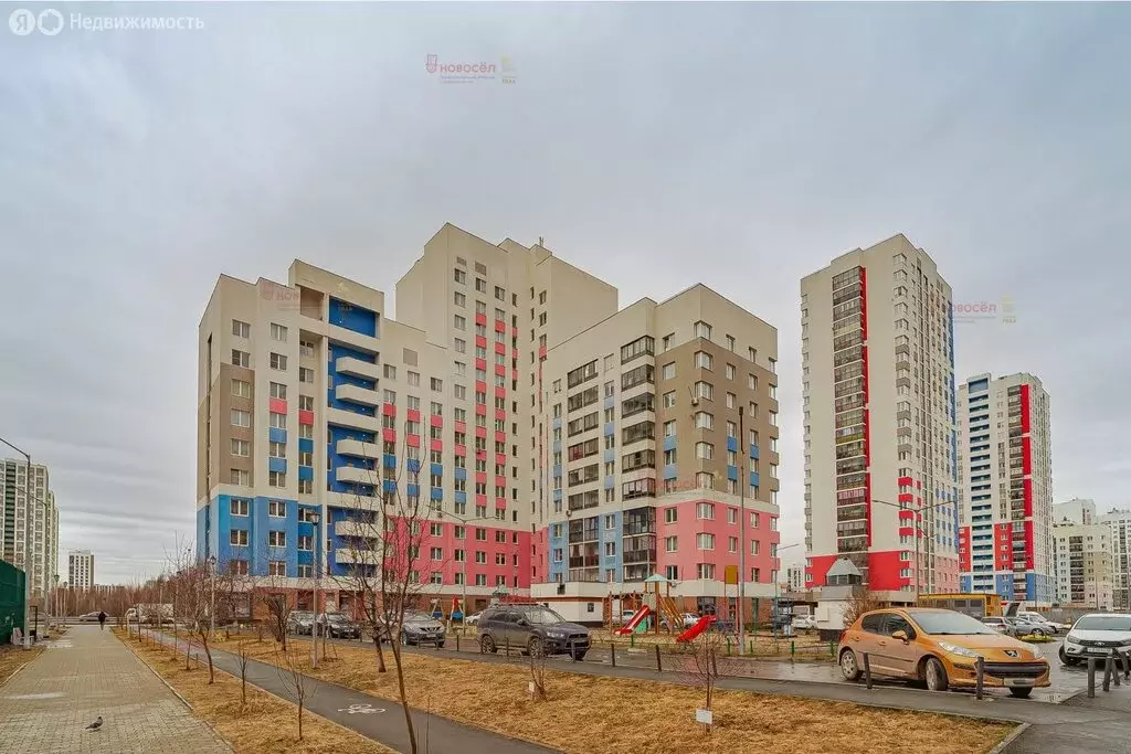 1-комнатная квартира: Екатеринбург, улица Павла Шаманова, 38 (40 м) - Фото 1