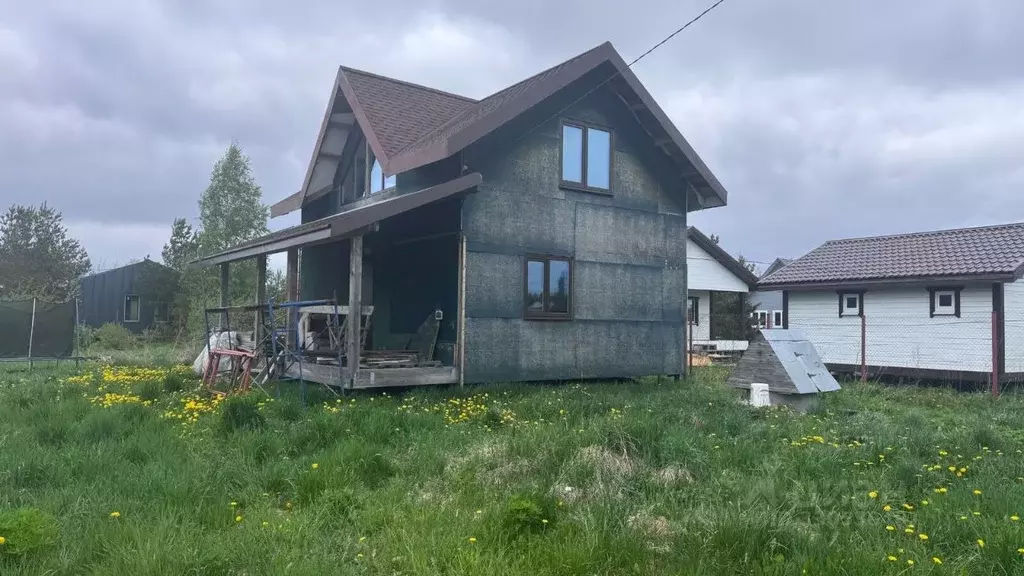 Дом в Ленинградская область, Кировский район, Синявинское городское ... - Фото 1