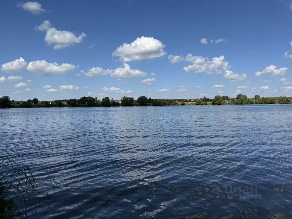 Участок в Тверская область, Калининский муниципальный округ, д. ... - Фото 0