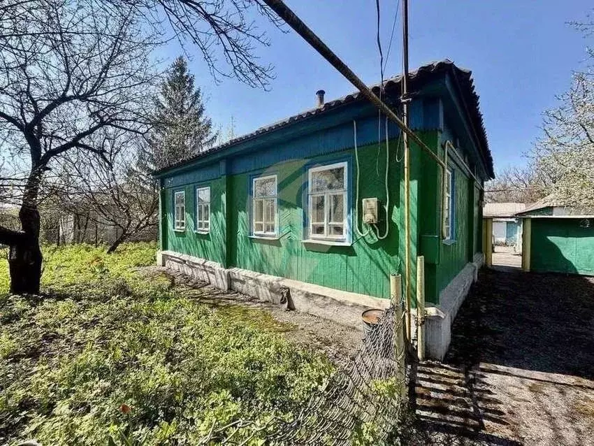 Дом в Белгородская область, Старооскольский городской округ, с. ... - Фото 1