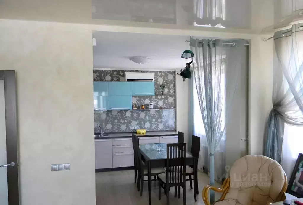 2-к кв. Алтайский край, Барнаул ул. Антона Петрова, 196 (55.0 м) - Фото 2