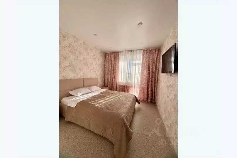 2-к кв. Амурская область, Благовещенск ул. Островского, 110 (80.0 м) - Фото 1