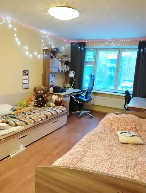 4-к кв. Мурманская область, Мурманск ул. Александрова, 30/2 (88.0 м) - Фото 1