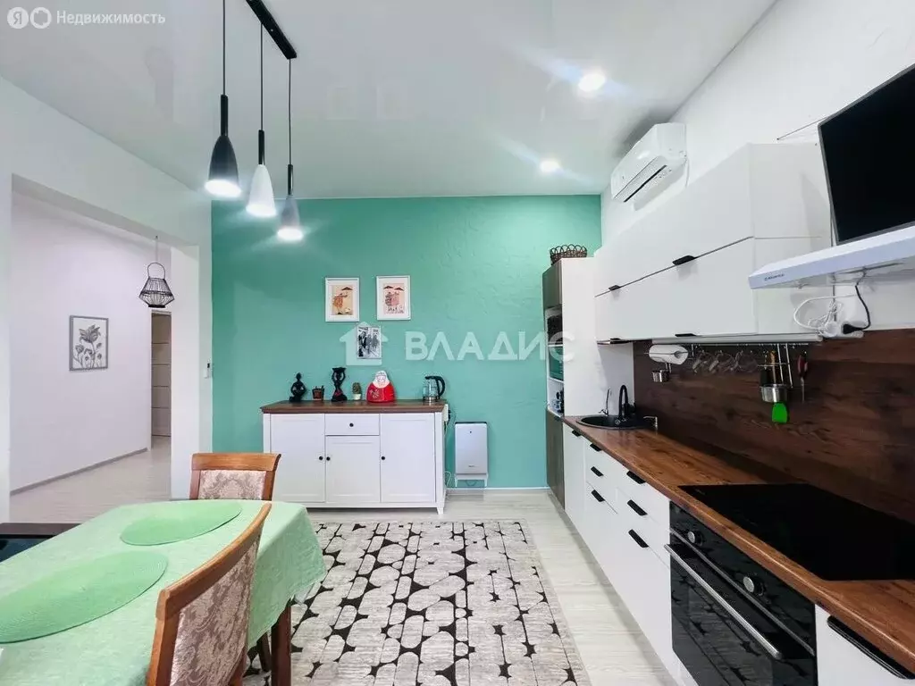 Дом в Калининградская область, Гурьевский муниципальный округ, посёлок ... - Фото 2