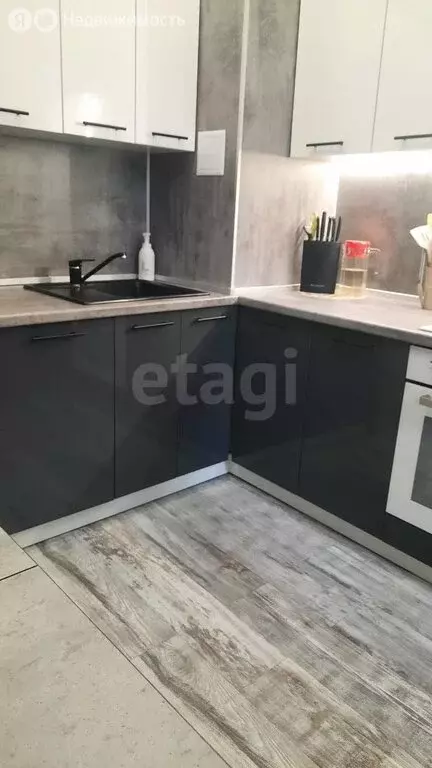 3-комнатная квартира: Нижний Новгород, улица Черняховского, 9 (74.9 м) - Фото 2