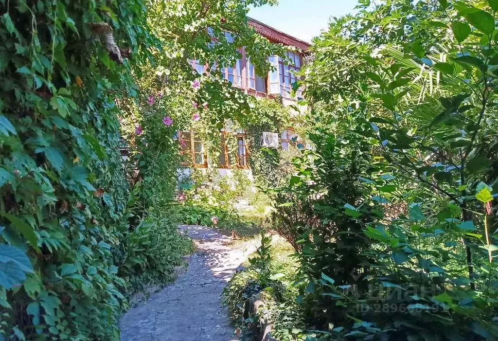 Дом в Крым, Алупка ул. Амет-хана Султана, 1 (60 м) - Фото 1