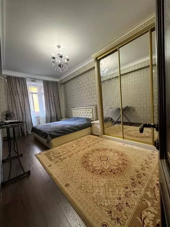 2-к кв. Дагестан, Каспийск ул. М. Халилова, 48Б (84.0 м) - Фото 0