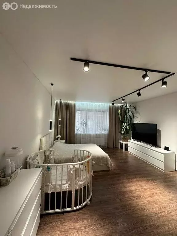 1-комнатная квартира: Новый Уренгой, Таёжная улица, 19Г (62.7 м) - Фото 1