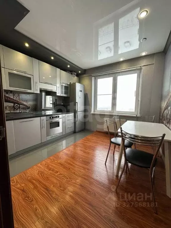 2-к кв. Челябинская область, Челябинск ул. Чайковского, 7б (72.8 м) - Фото 2