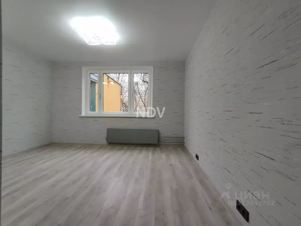 Комната Москва ул. Декабристов, 36 (17.2 м) - Фото 0