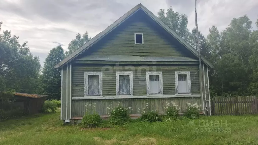 Дом в Новгородская область, Чудовский район, Грузинское с/пос, д. ... - Фото 1