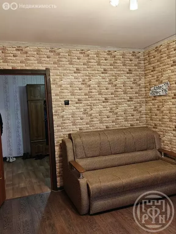 3-комнатная квартира: посёлок Починок, улица Леншоссе, 27 (74.4 м) - Фото 2