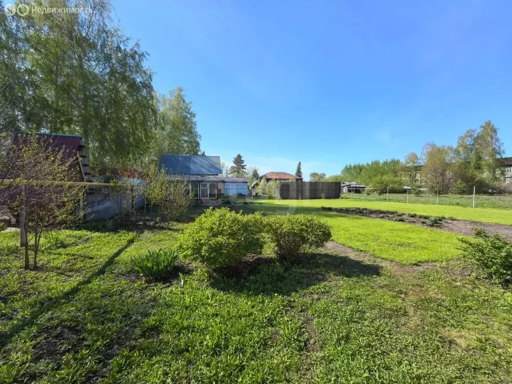 Участок в посёлок Садовый, Школьная улица (9 м) - Фото 1