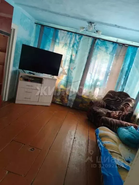 Дом в Новосибирская область, Каргат ул. Мичурина (48 м) - Фото 1