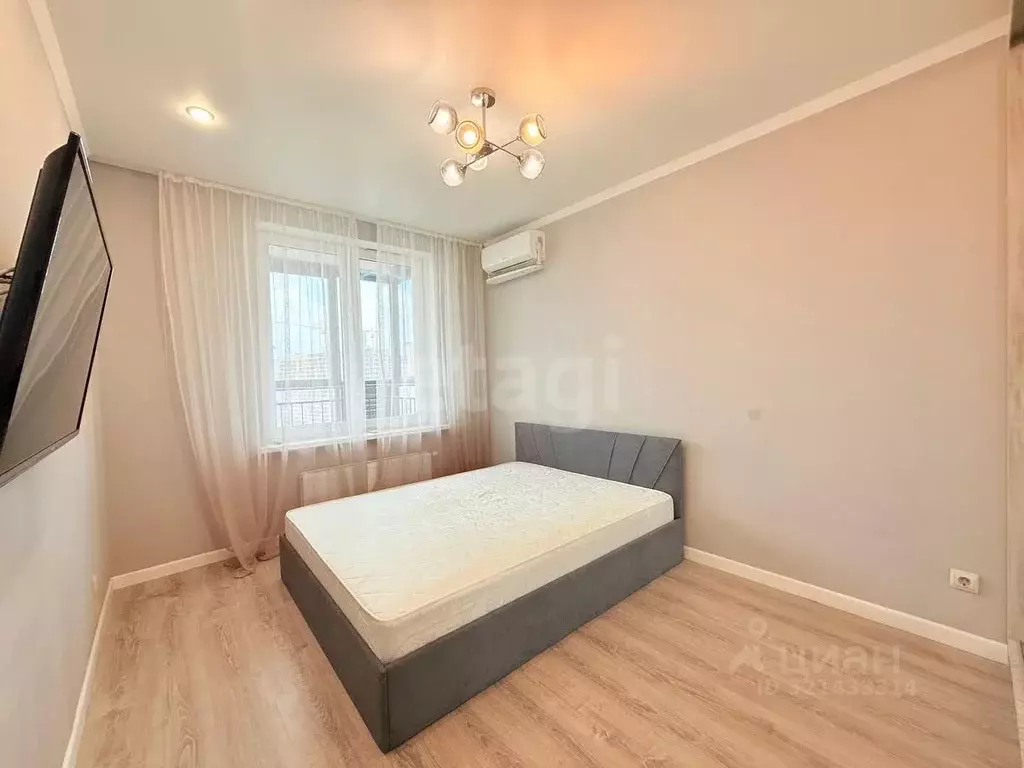 1-к кв. Татарстан, Казань ул. Родины, 26Б (40.0 м) - Фото 1