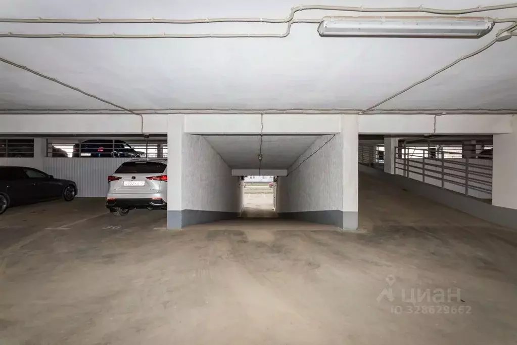 Гараж в Краснодарский край, Краснодар ул. Имени Симиренко (14 м) - Фото 2