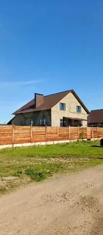 Дом 240 м на участке 15 сот. - Фото 0