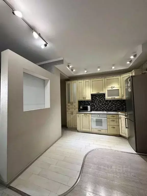 2-к кв. Курская область, Курск ул. Челюскинцев, 25 (56.0 м) - Фото 1