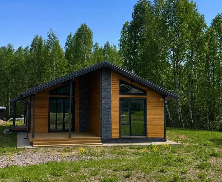 Дом в Ленинградская область, Всеволожский район, Бугровское городское ... - Фото 1
