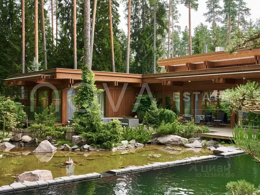 Дом в Санкт-Петербург пос. Комарово, ул. Курортная (456 м) - Фото 1