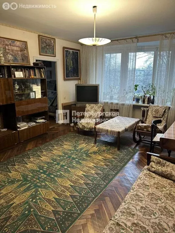 3-комнатная квартира: Санкт-Петербург, Скобелевский проспект, 5 (70 м) - Фото 1