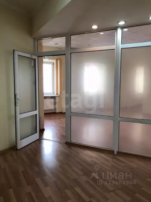 Офис в Свердловская область, Екатеринбург ул. Вайнера, 51Б (102 м) - Фото 1