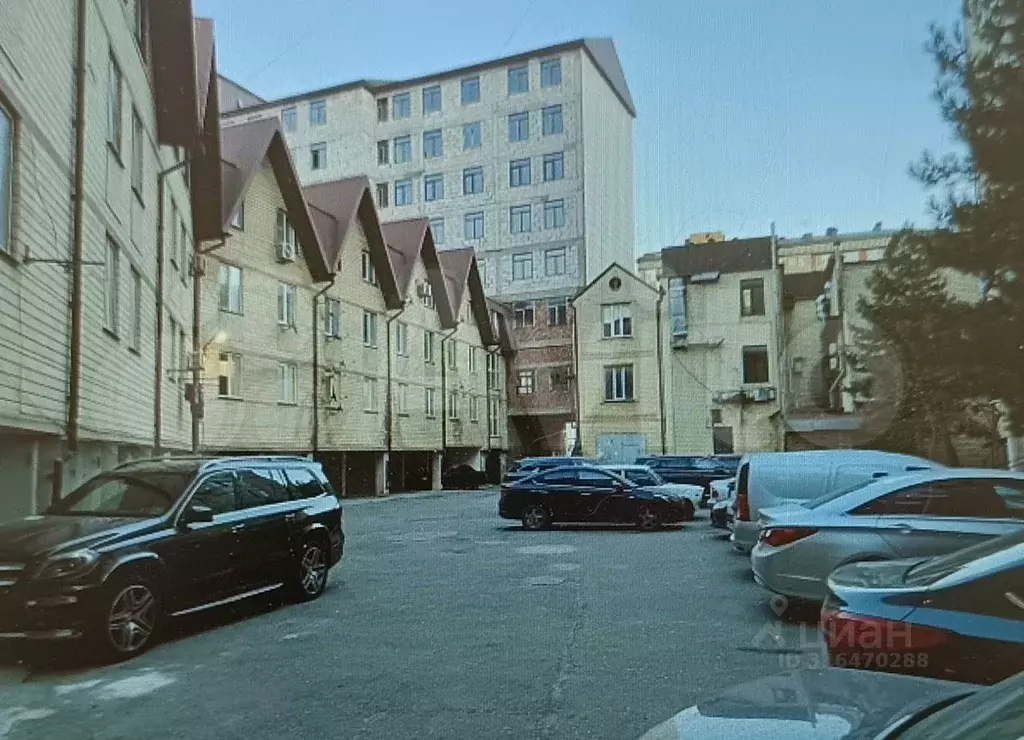 4-к кв. Дагестан, Махачкала ул. Лаптиева (95.0 м) - Фото 0