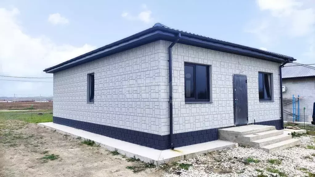 Дом в Краснодарский край, Новороссийск городской округ, Семигорский ... - Фото 2