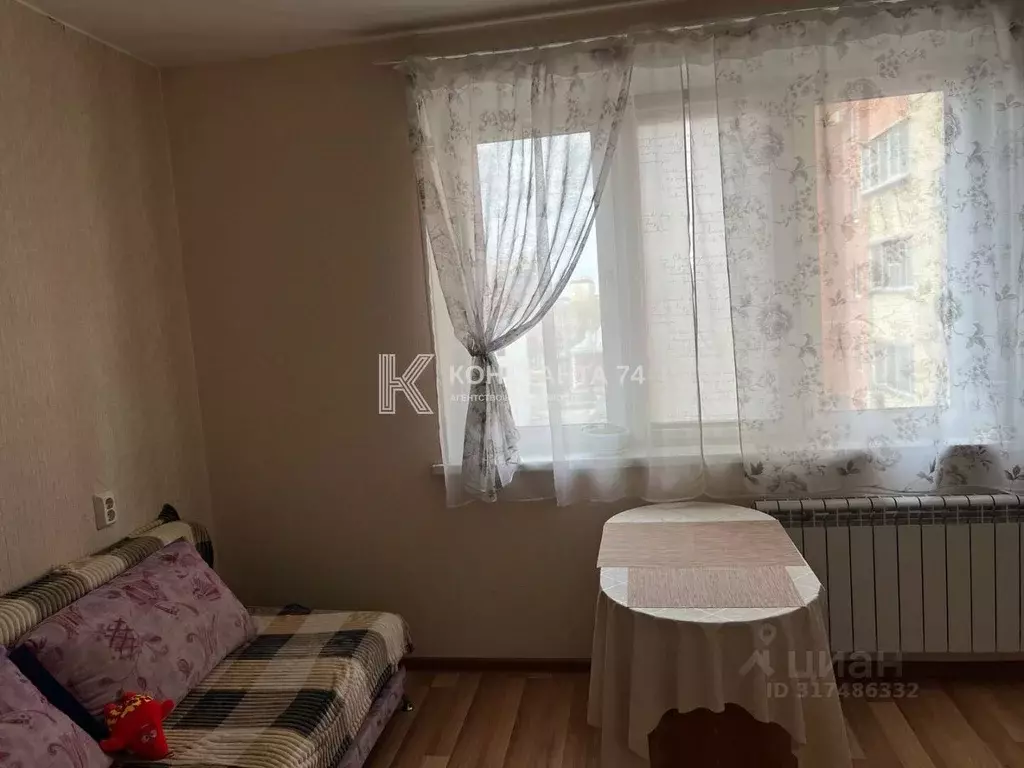 2-к кв. Челябинская область, Челябинск Новороссийская ул., 9 (65.0 м) - Фото 1