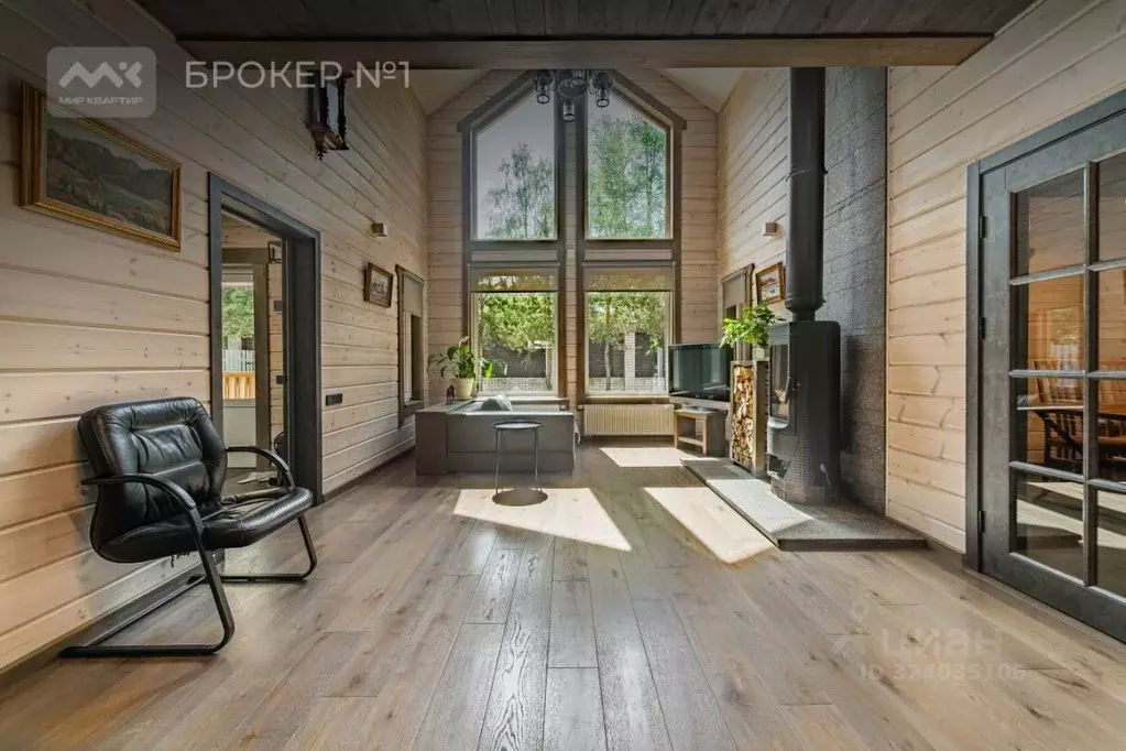 Дом в Ленинградская область, Выборгский район, Рощино пгт ул. Связи, 6 ... - Фото 2