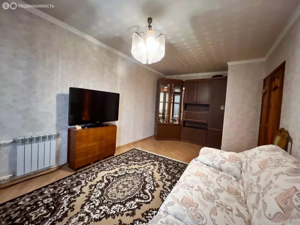 3-комнатная квартира: Ивангород, улица Федюнинского, 5 (59.5 м) - Фото 2