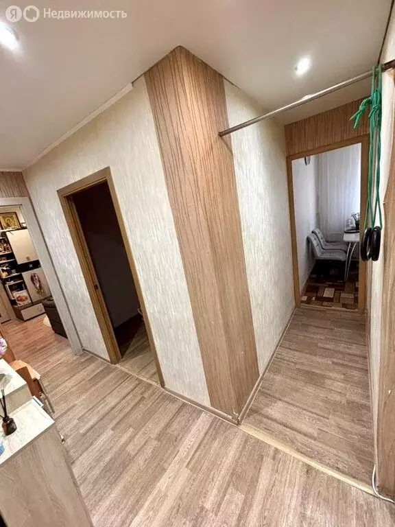 3-комнатная квартира: Ефремов, улица Словацкого Восстания, 23 (57 м) - Фото 0