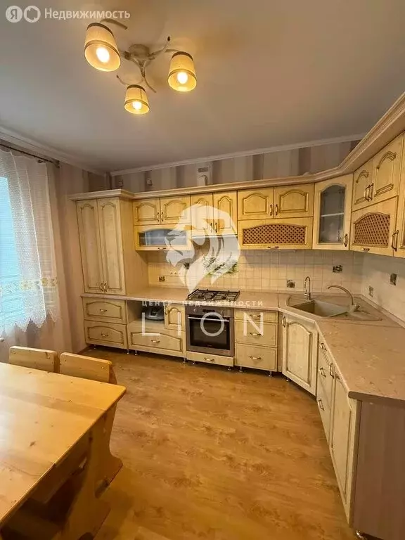 3-комнатная квартира: Белгород, улица Газовиков, 15 (87.8 м) - Фото 2