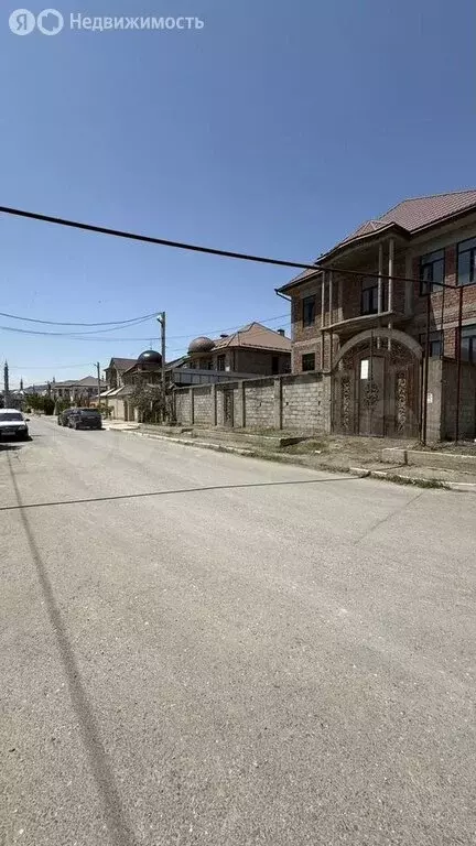 Дом в Махачкала, микрорайон М-5, Столичная улица, 10 (450 м) - Фото 1