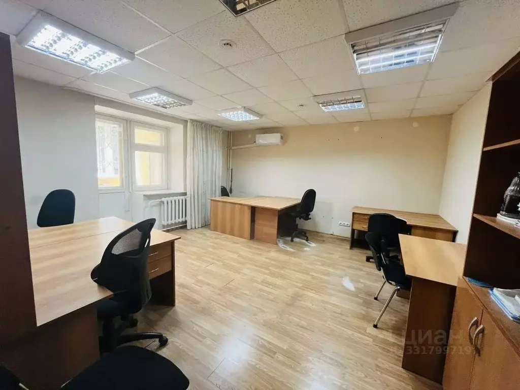 Офис в Удмуртия, Ижевск ул. Имени Репина, 35к1 (100 м) - Фото 1