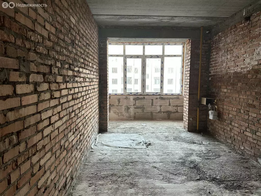 2-комнатная квартира: Владикавказ, улица Курсантов-Кировцев, 4А (77.2 ... - Фото 1