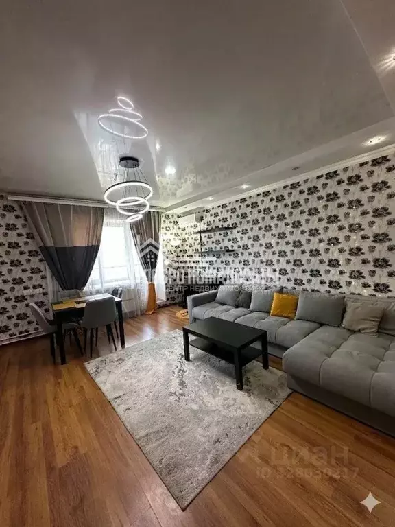 3-к кв. Хакасия, Черногорск просп. Космонавтов, 1В (76.8 м) - Фото 1